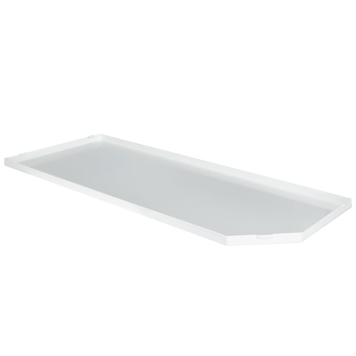 Additional retention shelf