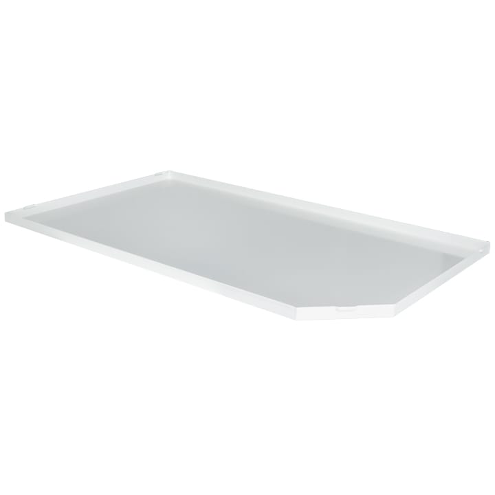 Additional retention shelf
