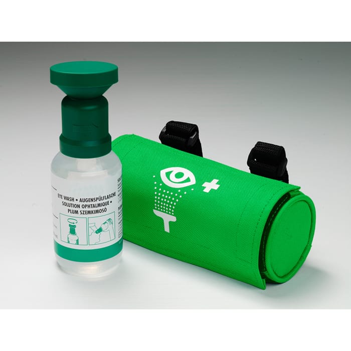 Belt bag with 1 bottle 200 mL of sterile sodium chloride solution