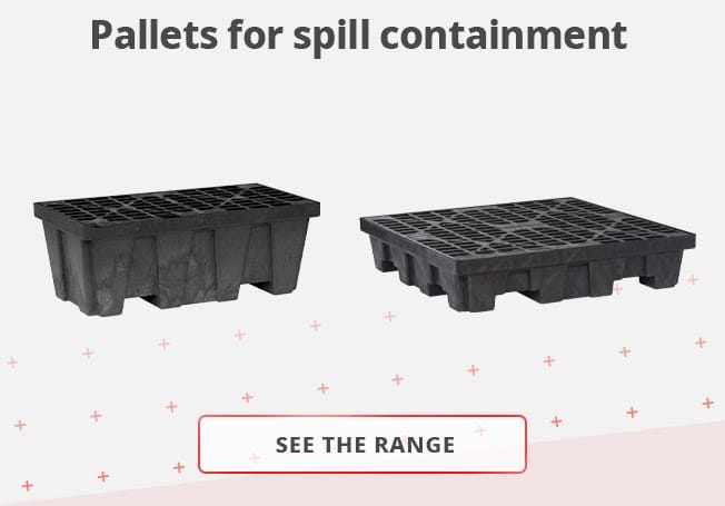 The pallets allow the storage of barrels of chemicals !
