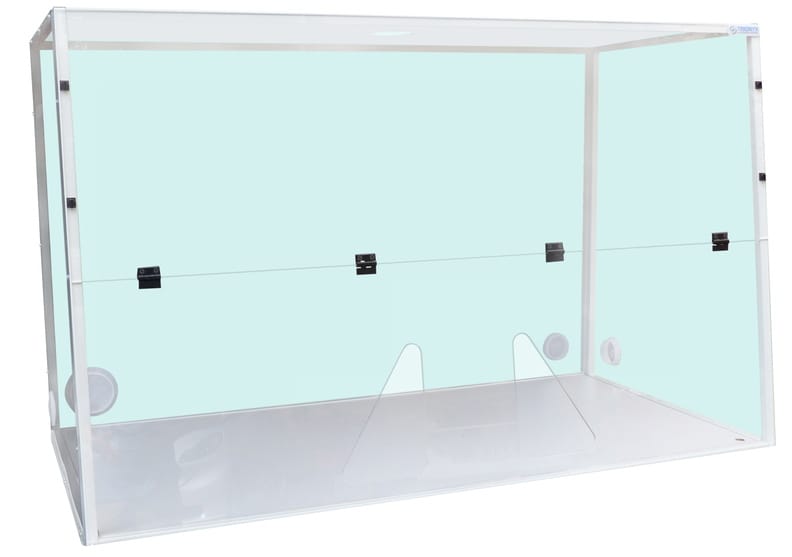 Fume hood LABOPUR® H15 for a connection to the outside - 2 hand passage